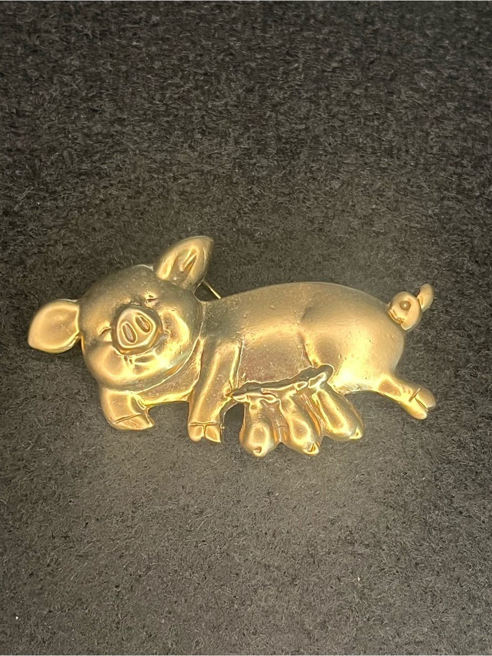 Gold Pig Brooch Pin - Vintage Animal Jewelry